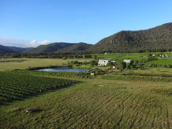 www.foodwinetravel.com.au Beyond Ballooning. Christine Salins reports on the Broke Fordwich wine region, the Hunter Valley's hidden gem.