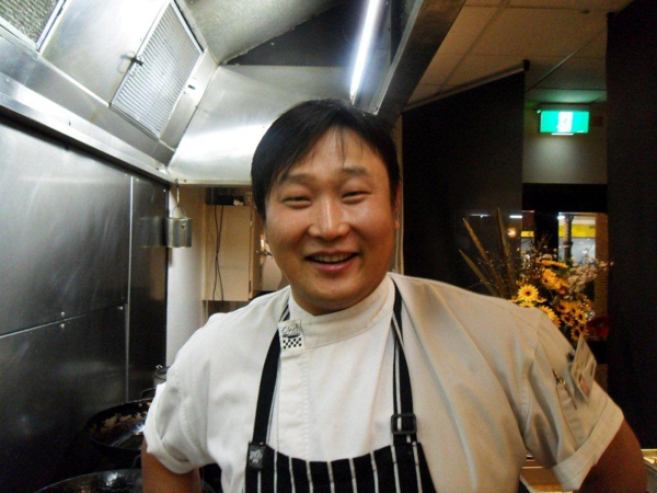 www.foodwinetravel.com.au Culinary tour of Korea by Adelaide chef Chung Jae Lee and Phil Hoffmann Travel.