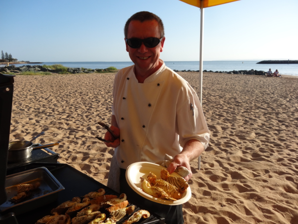 www.foodwinetravel.com.au, Bugs on the Bech, Rotary Club of Redcliffe, G20, Redcliffe peninsula, 