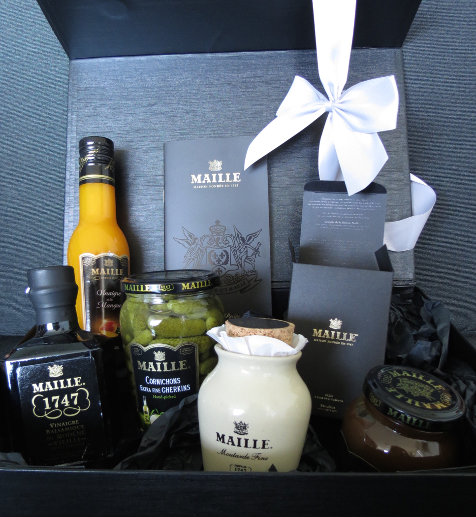 Maille Prize Hamper Open