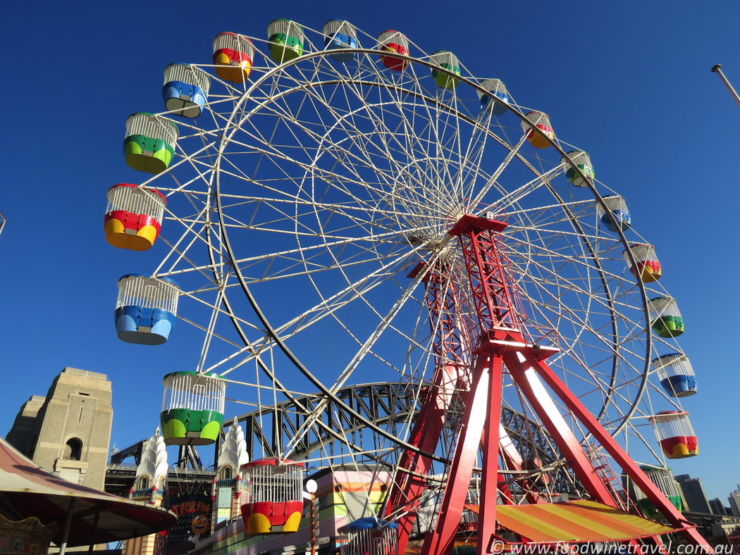 luna-park-ferris-wheel-by-day