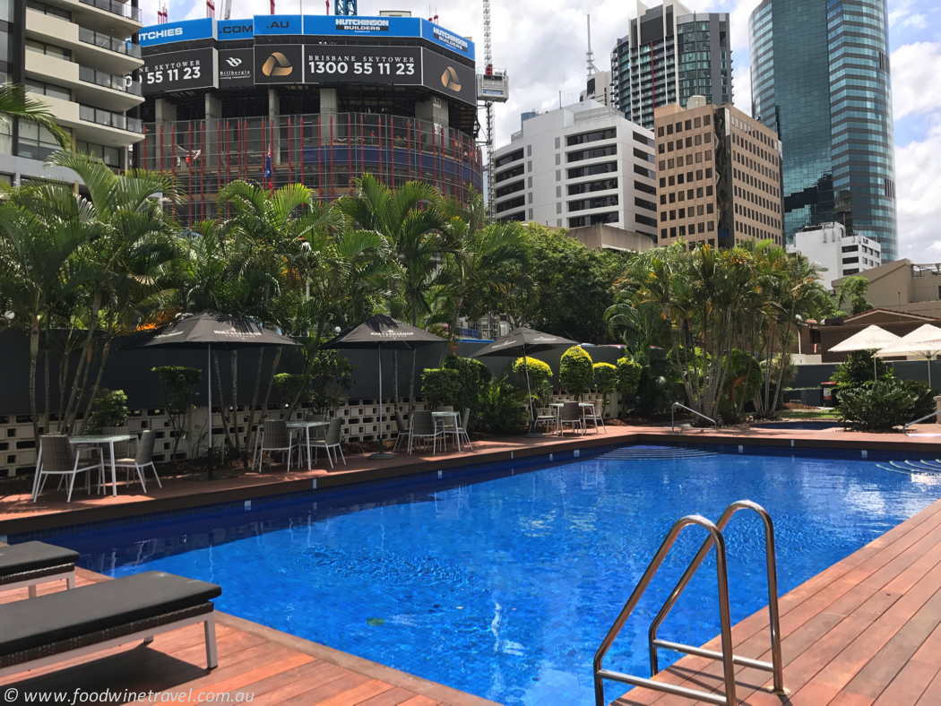 royal-on-the-park-hotel-swimming-pool