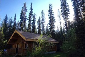 Sun Peaks Voyager's Feast Log Cabin