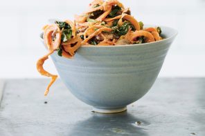 Deliciously Ella With Friends SWEET POTATO NOODLES WITH A CREAMY PEANUT SATAY SAUCE