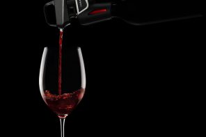 Coravin Keeps Wine Fresh For Months 2 Pour Black