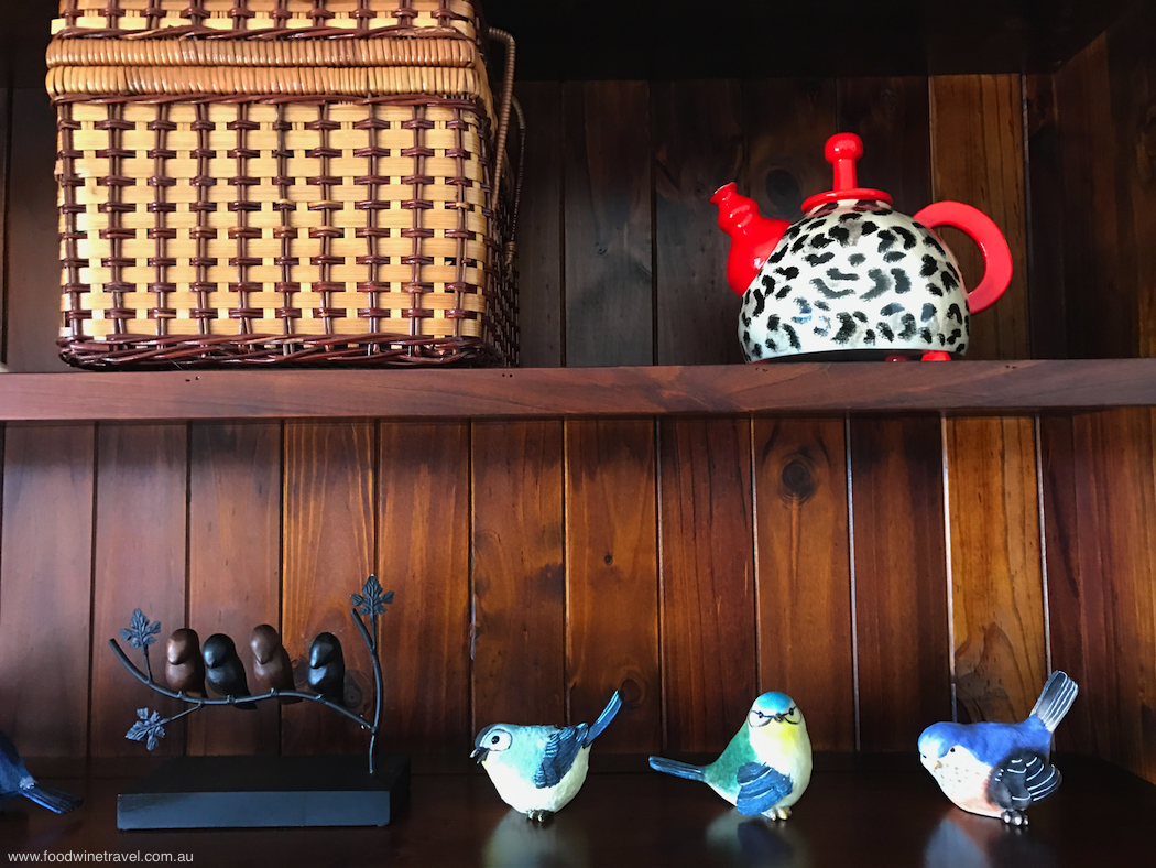 Bunya Mountains Birdsong Bookshelf