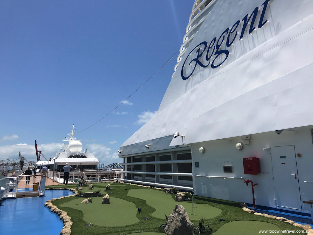 Regent Seven Seas Cruises, Seven Seas Mariner