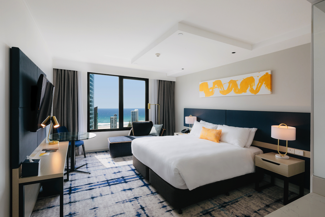 voco Gold Coast - Deluxe Ocean View suite-imp