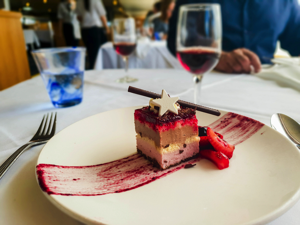 Captain Cook Cruises Berry Dessert