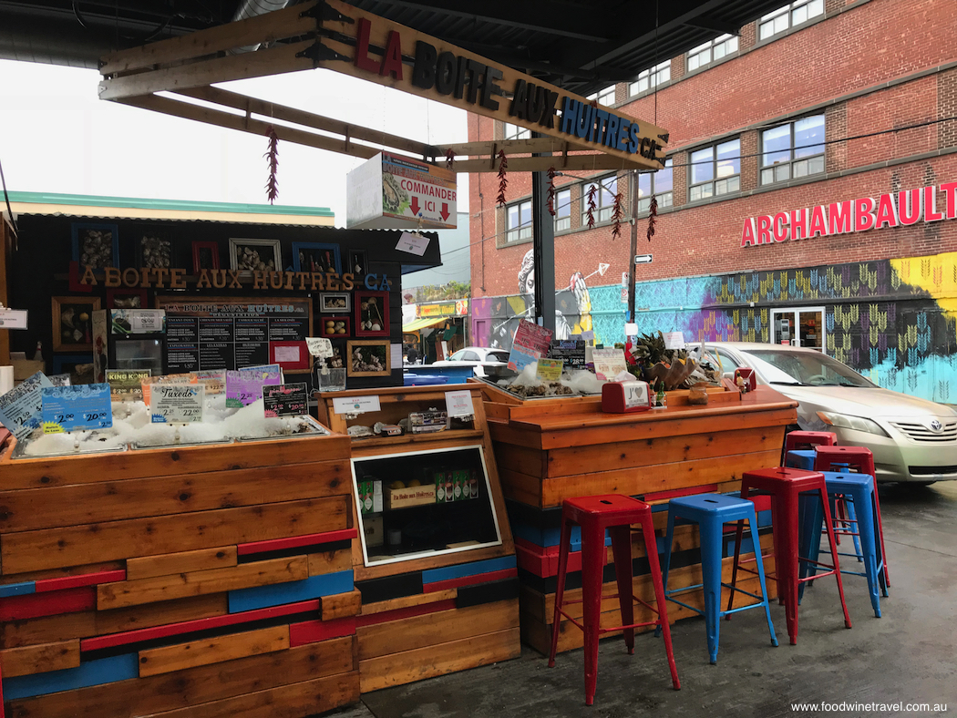 La Boîte aux Huîtres Marché Jean-Talon Montréal Oysters