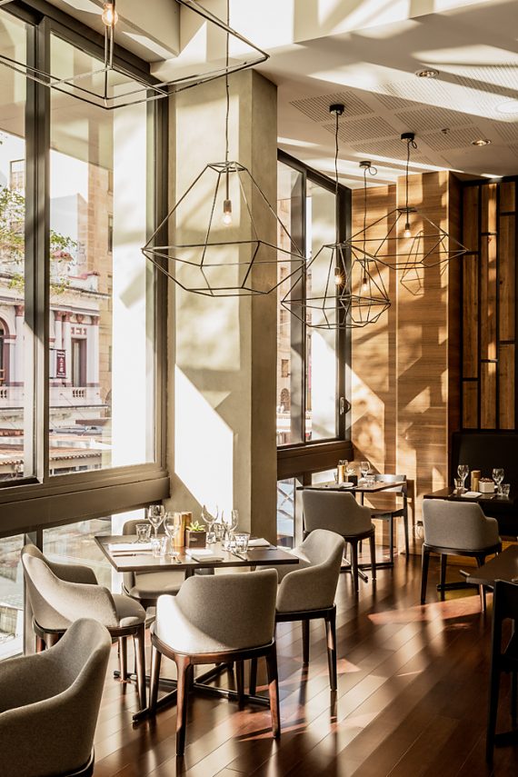 Lennons Restaurant & Bar A Gourmet Take On The Classics Food Wine Travel