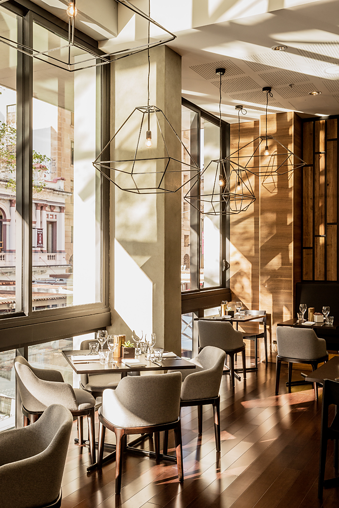 Lennons restaurant Next Hotel Brisbane
