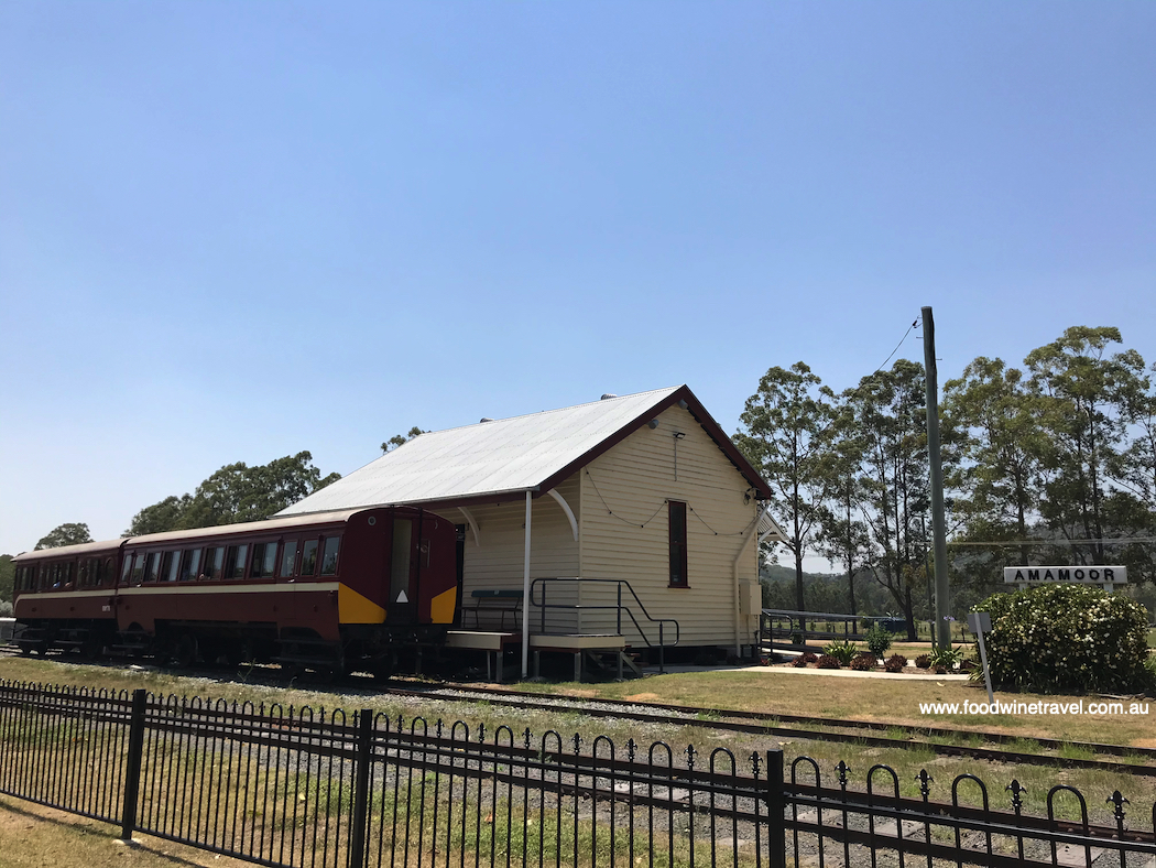 Mary Valley Rattler at Amamoor Station 