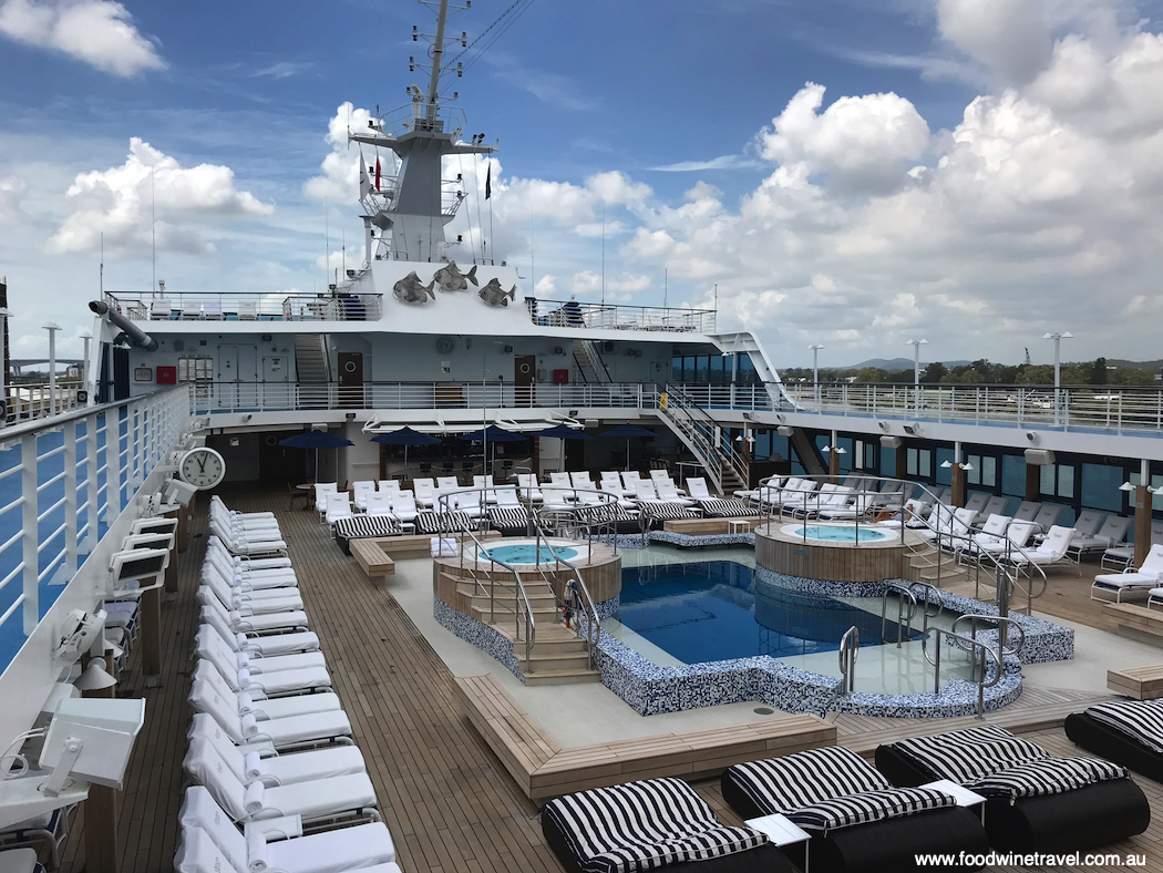 Oceania Cruises Insignia Pool Deck