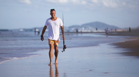 Matt Sinclair shows off the beautiful Sunshine Coast in his live-streamed class. Photo © Eyes Wide Open Images/Barry Alsop supplied by Tourism and Events Queensland.