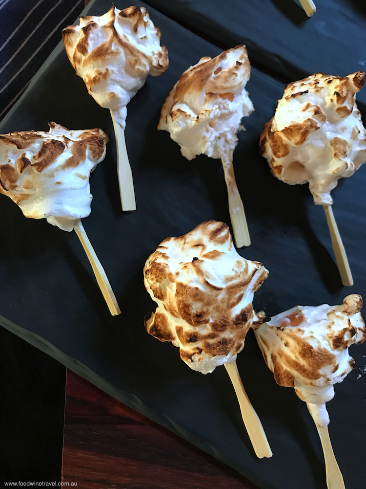 I can't even begin to describe how good these afternoon tea treats of lemon curd and meringue were...