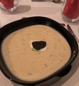 Le Très Bon's lightly truffled velouté, dedicated to the Countess du Barry.