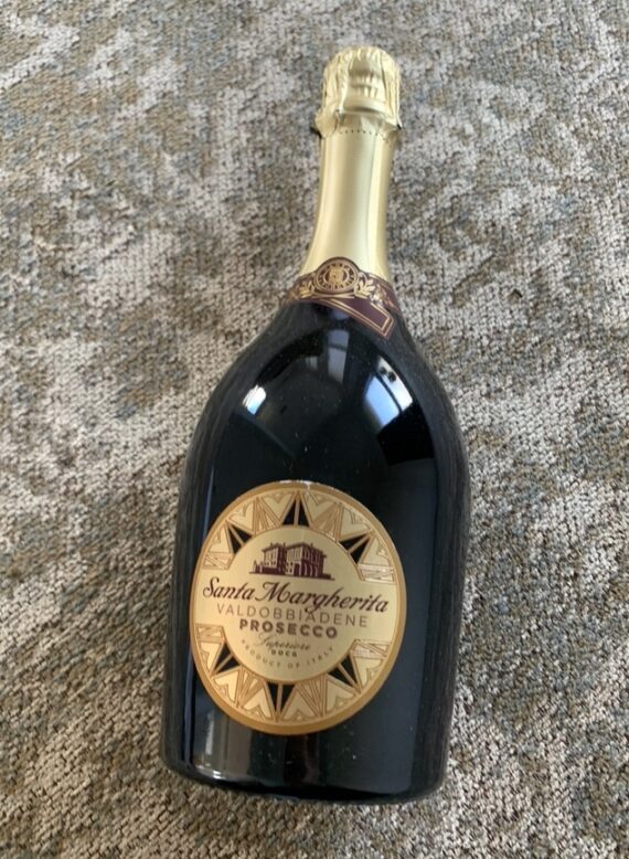 Santa Margherita Valdobbiadene Prosecco Superiore DOCG Brut: celebration in a bottle.