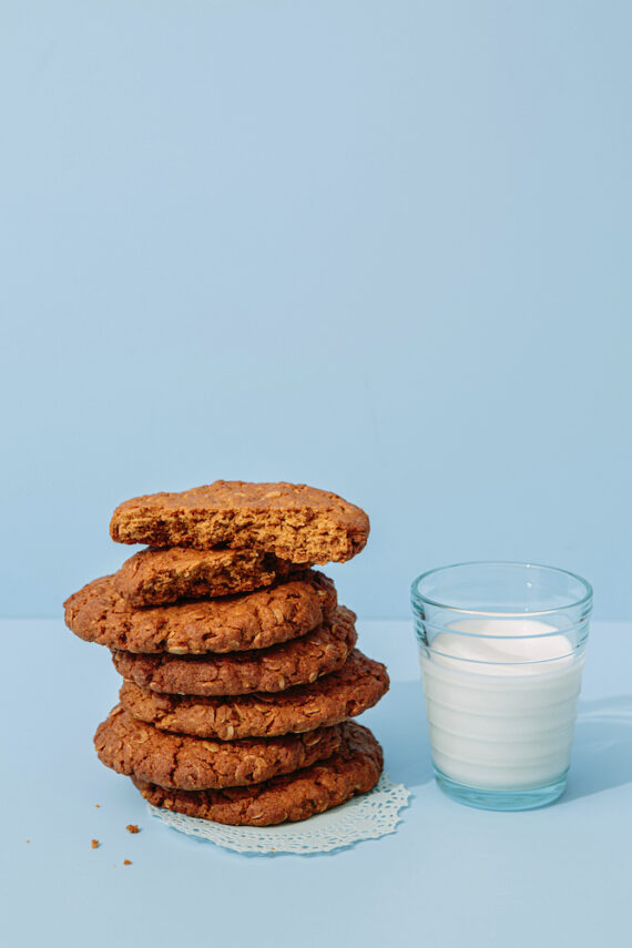 Cakeboi Extra chewy ANZAC biscuits