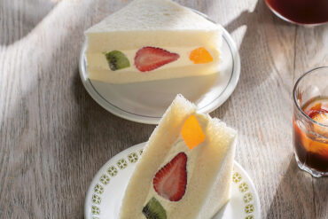 How divine is this Fruit Salad sando, from Cult Sando (Harper By Design).