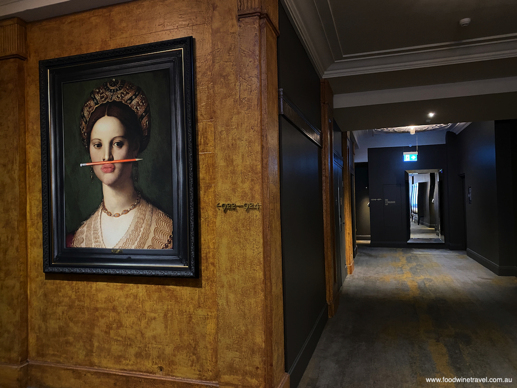 QT Sydney Hotel: Quirky artworks line the corridors.