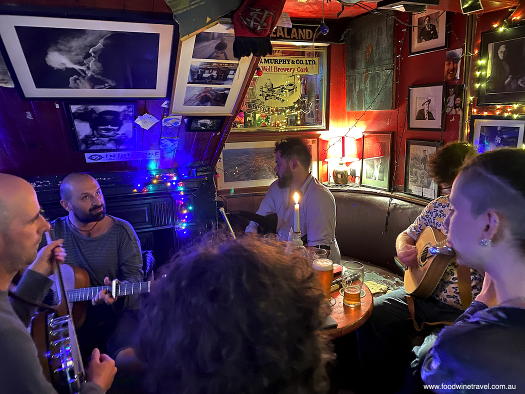 It’s True: Everyone Is Up For A Chat in Ireland | Sin É is one of the best pubs in Cork
