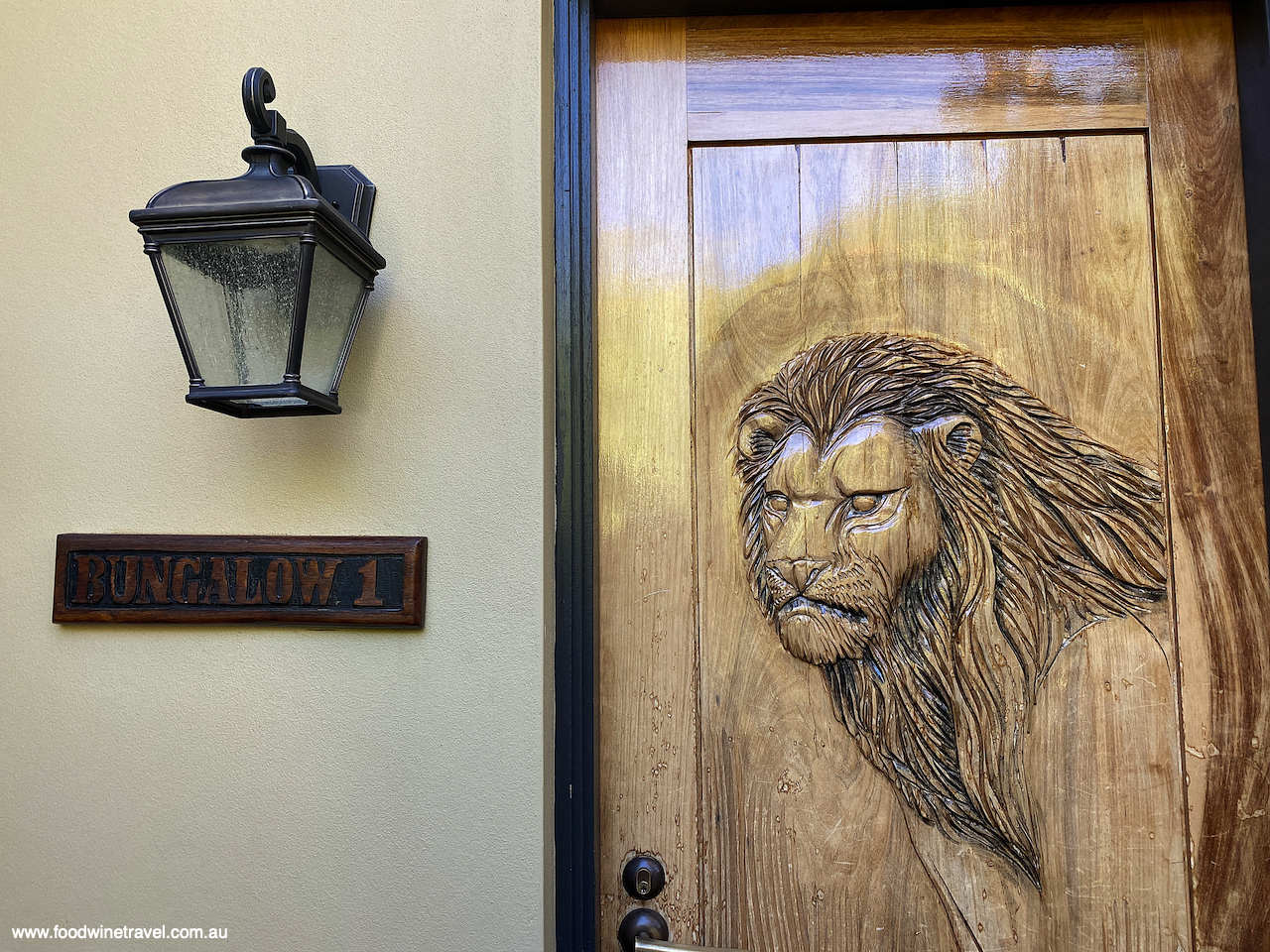 Entrance to Lion bungalow 1, Jamala Wildlife Lodge.