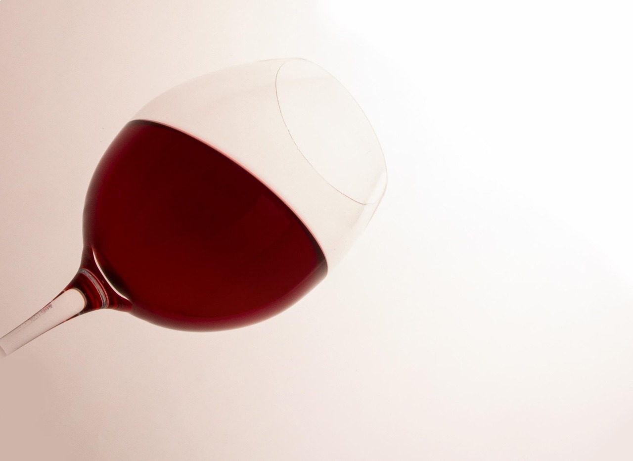 Grenache takes out the top award in the National Wine Show for the first time in its 50-year history. Image by Christine Sponchia from Pixabay.