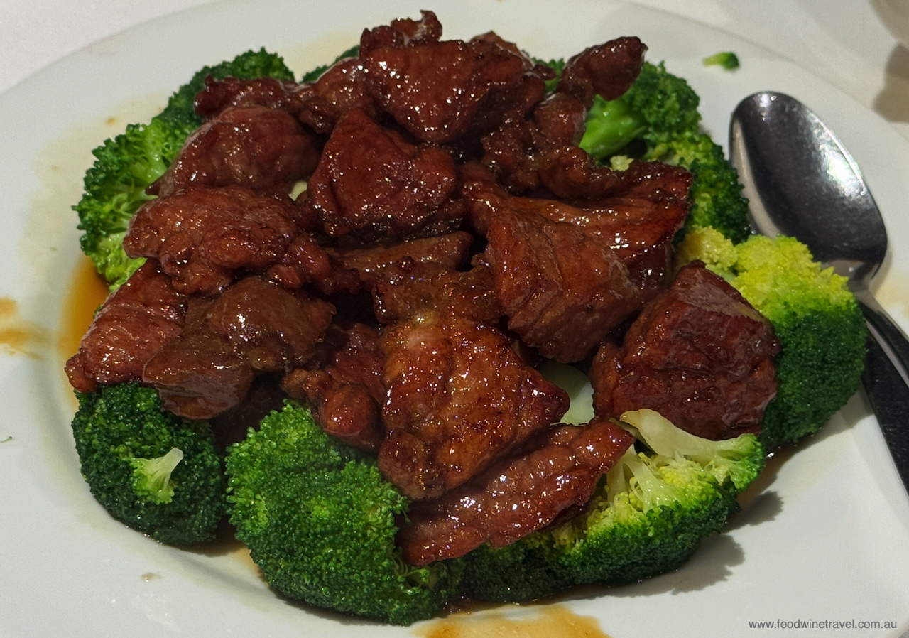 Honey Beef with Broccoli: simple and delicious.