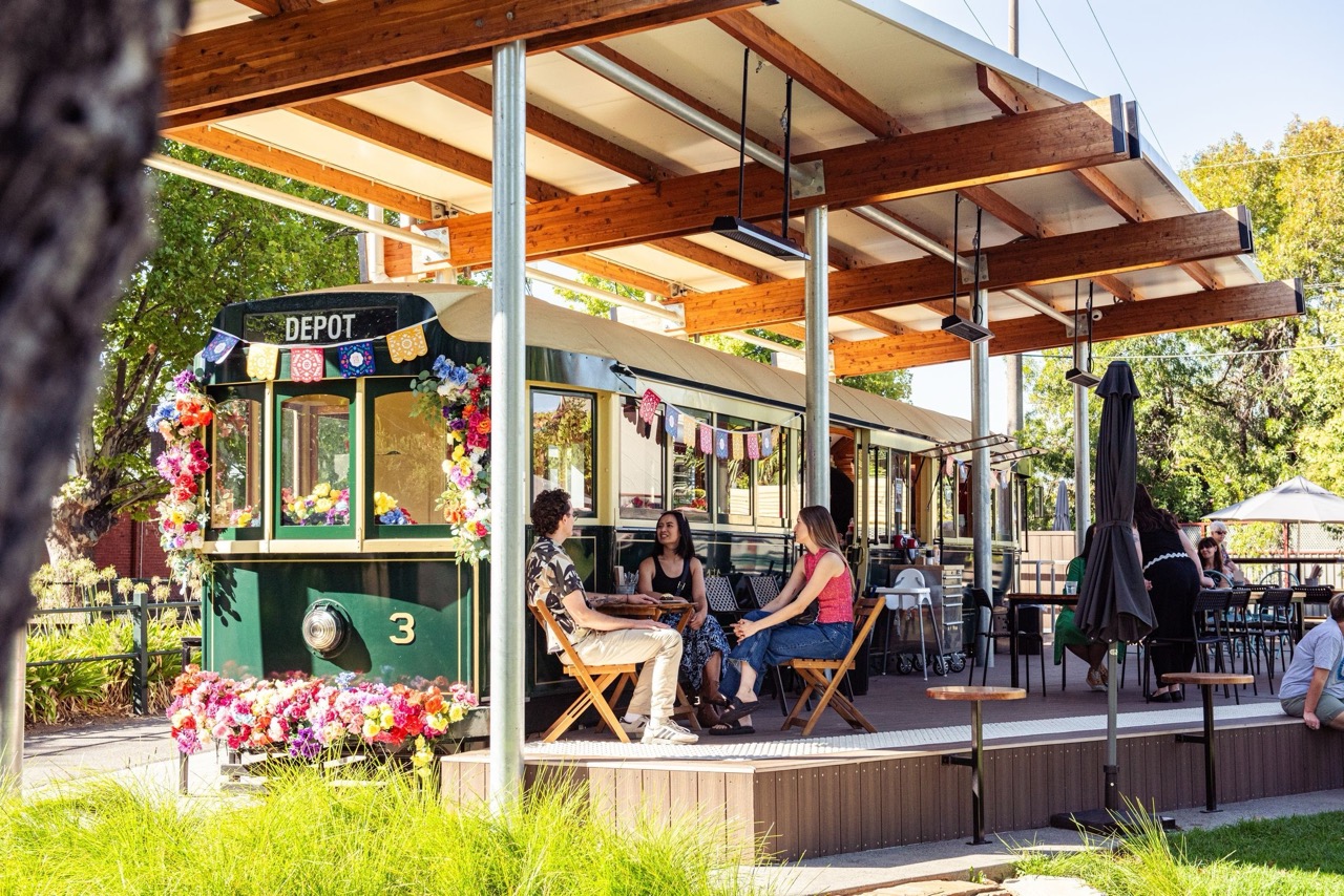 Bendigo Tram Café serves light meals from a 1916 N-Class Tram.