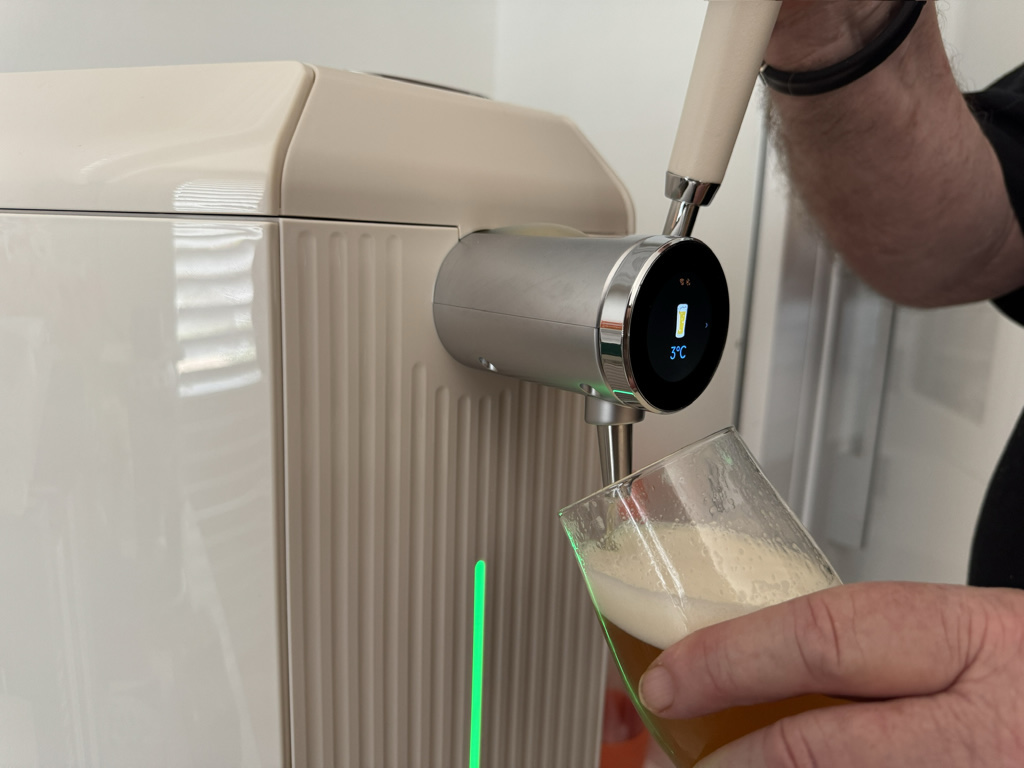 Our first pour! Thrilled with the very professional result.