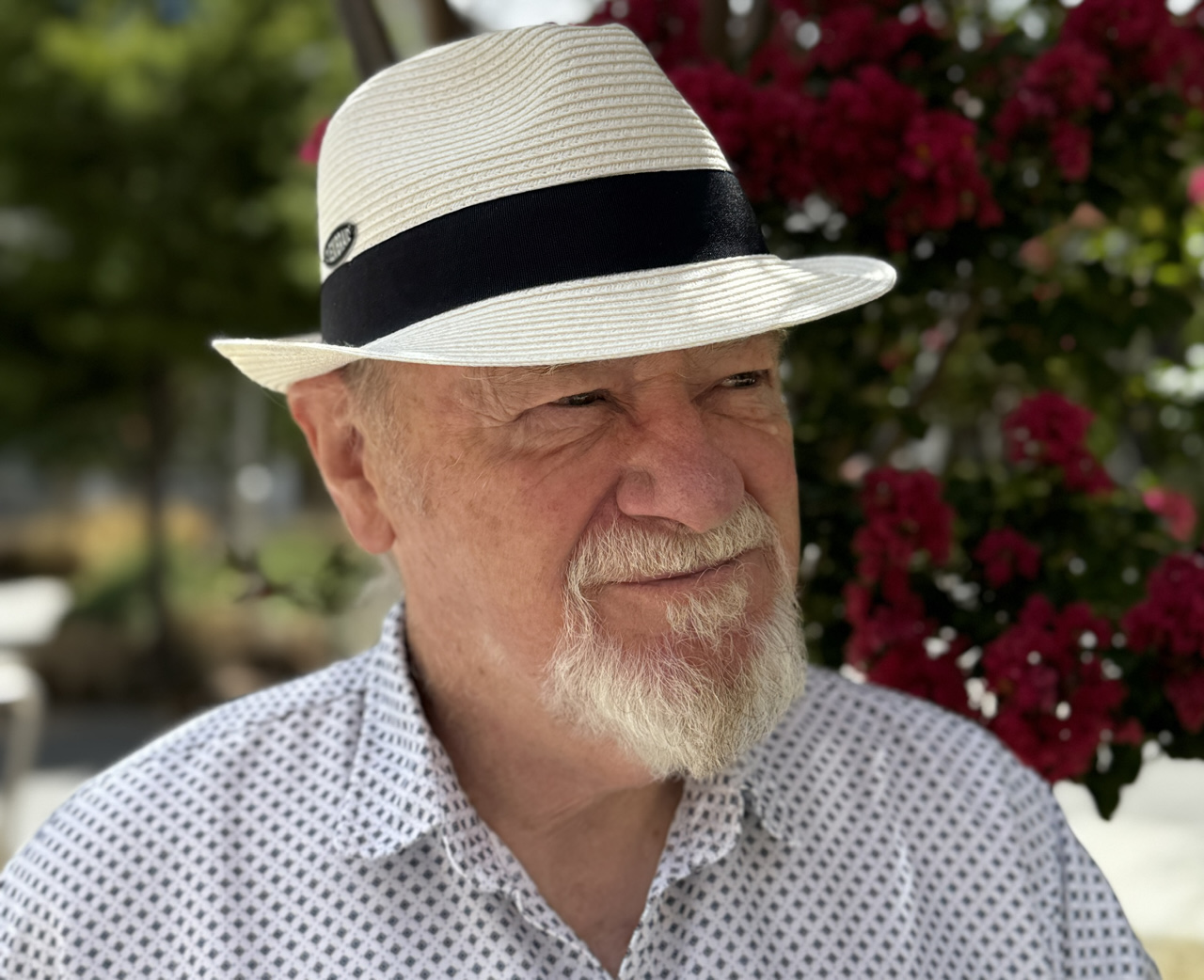Maurie in his Harley Flexibraid® hat.