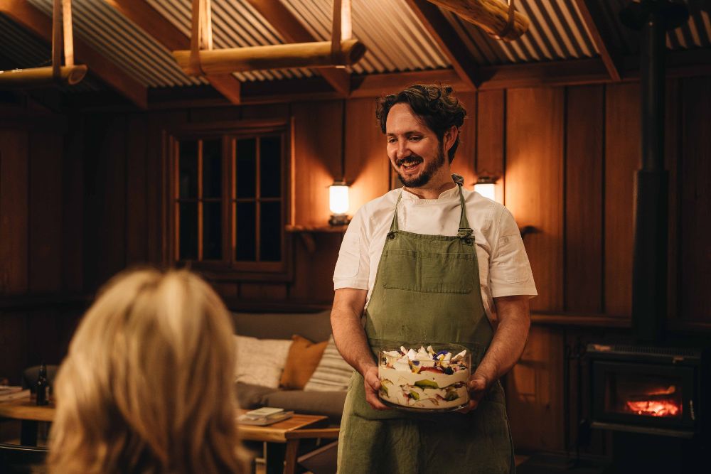 Chef Jake Knauth welcomes guests to the Scenic Rim Trail’s Chef Weekend.