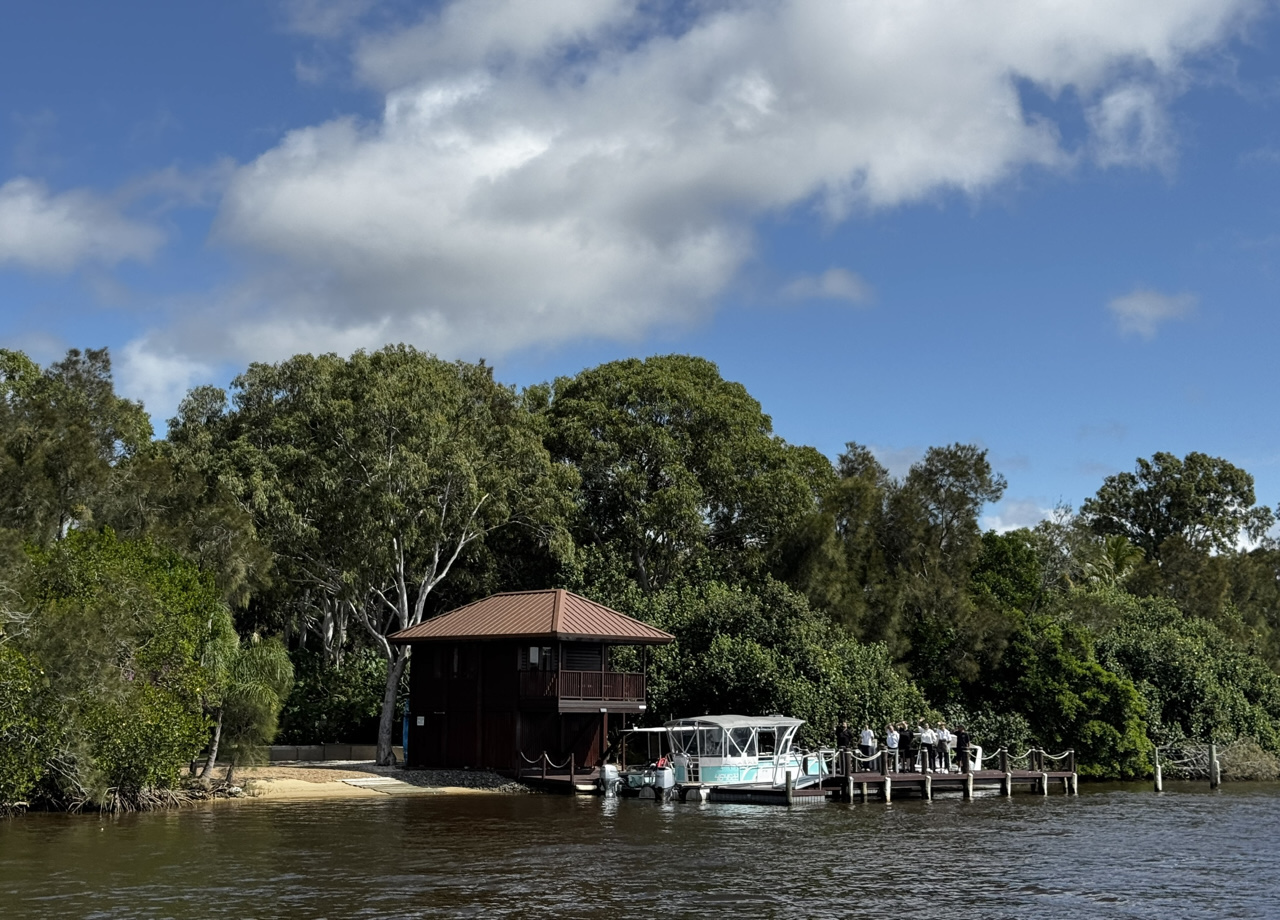 The team welcomes and farewells guests from Makepeace’s dock on the Noosa River.